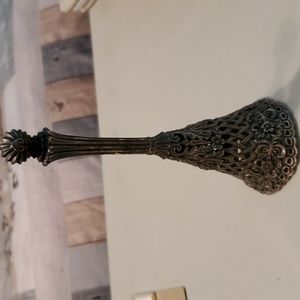 Metal statuary- bell?